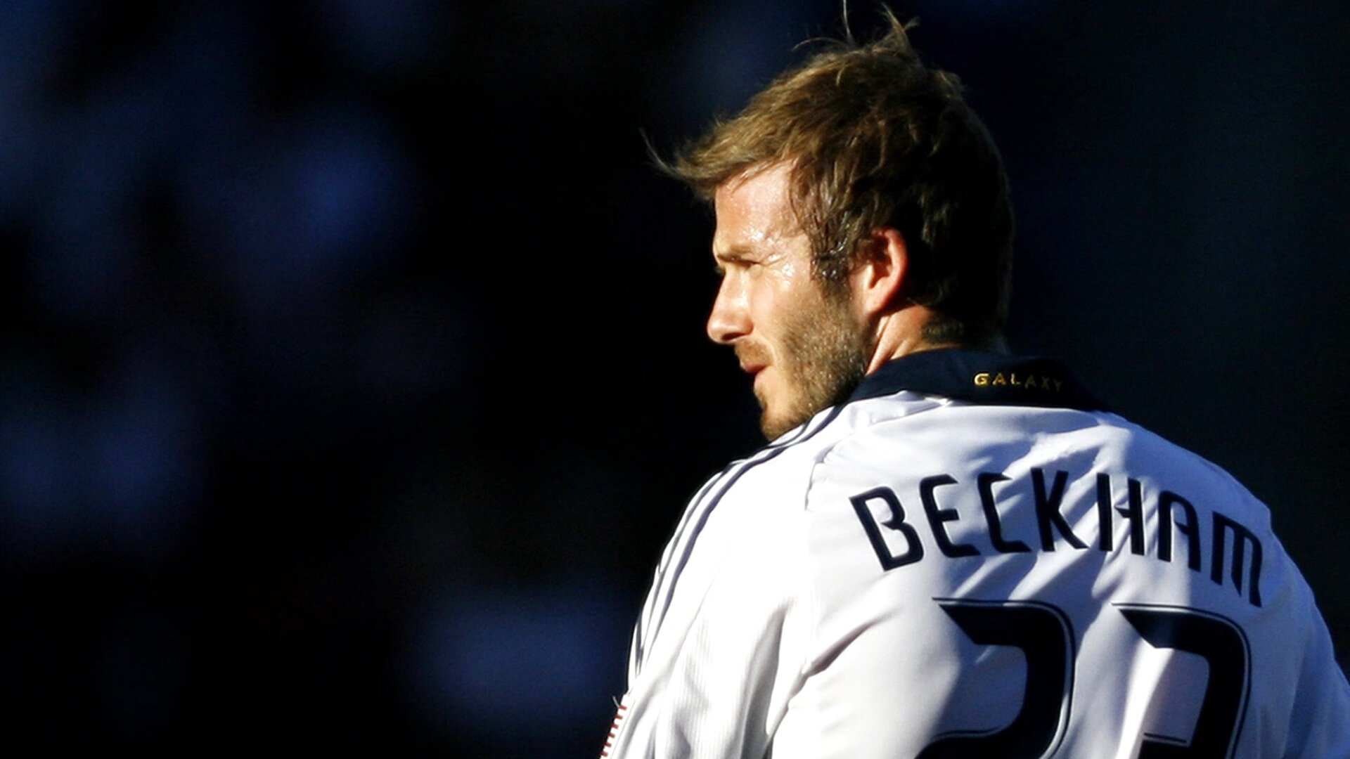 爱游戏登录入口-新型空气动力学设计：极速稳定的关键，型号空气动力学设计